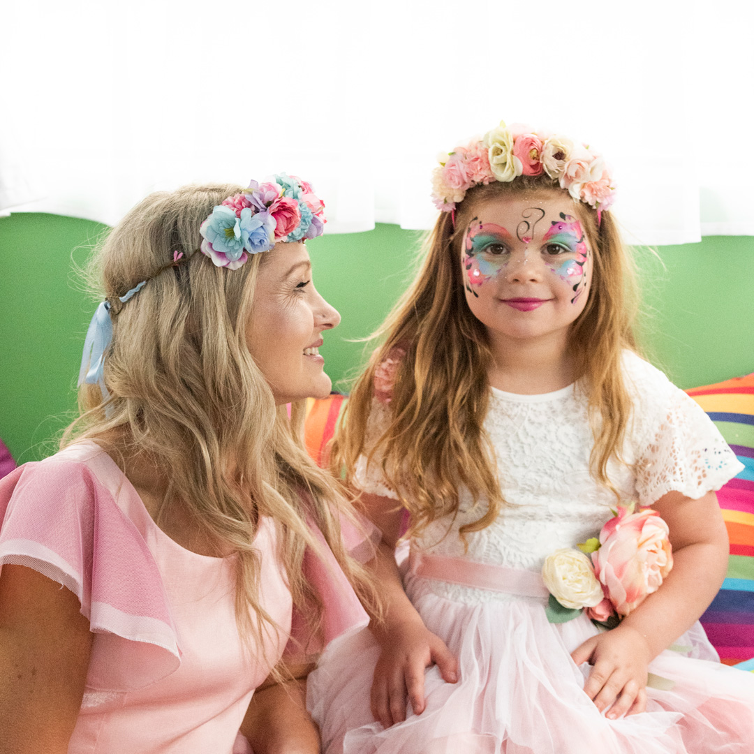 Face painting with Fairy Belle