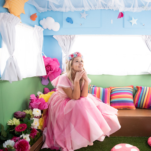 Party Caravan Interior with Fairybelle